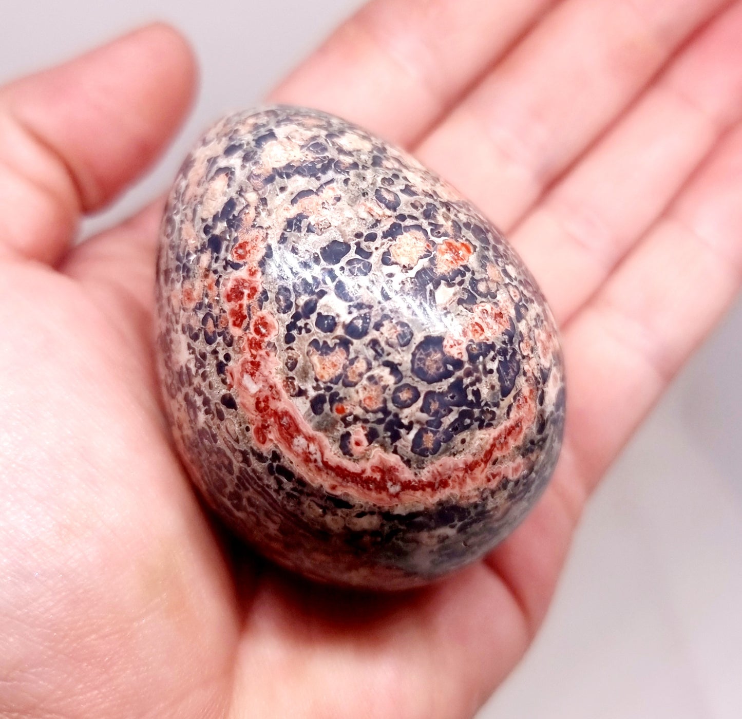 SNAKESKIN RHYOLITE JASPER EGG 136 g - GROUNDING & PROTECTION