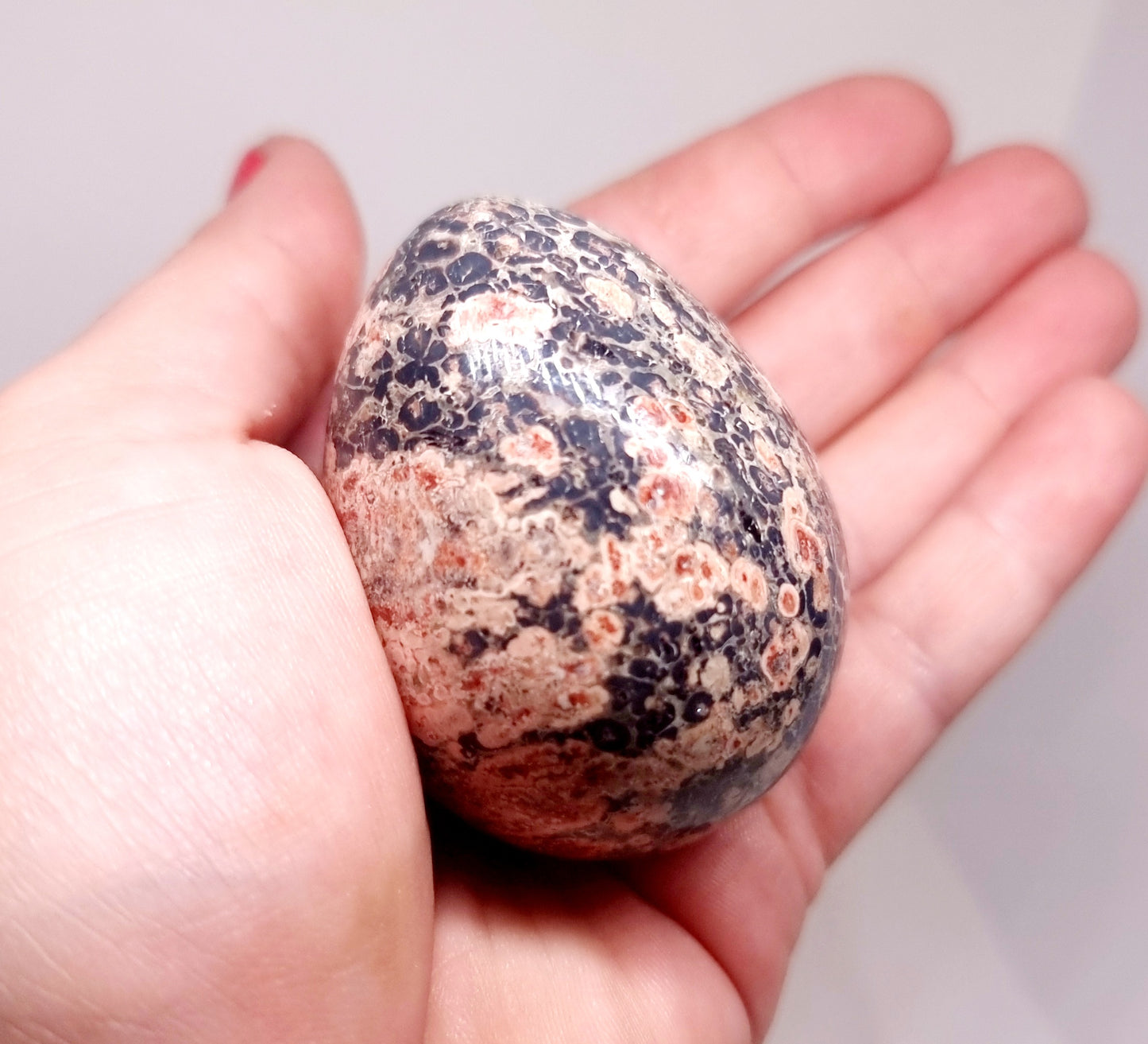 SNAKESKIN RHYOLITE JASPER EGG 136 g - GROUNDING & PROTECTION