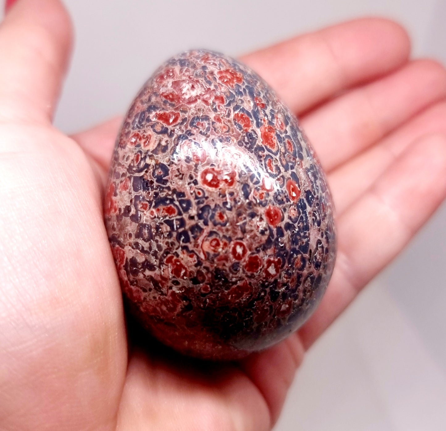 SNAKESKIN RHYOLITE JASPER EGG 137 g - GROUNDING & PROTECTION