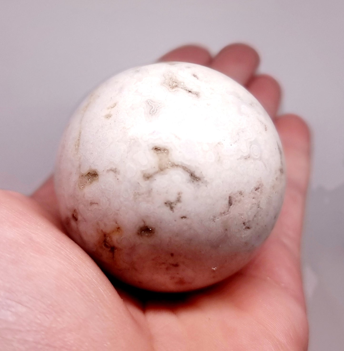 WHITE ORBICULAR OCEAN JASPER POLISHED SPHERE ( B ) 6 cm - TRANQUILITY