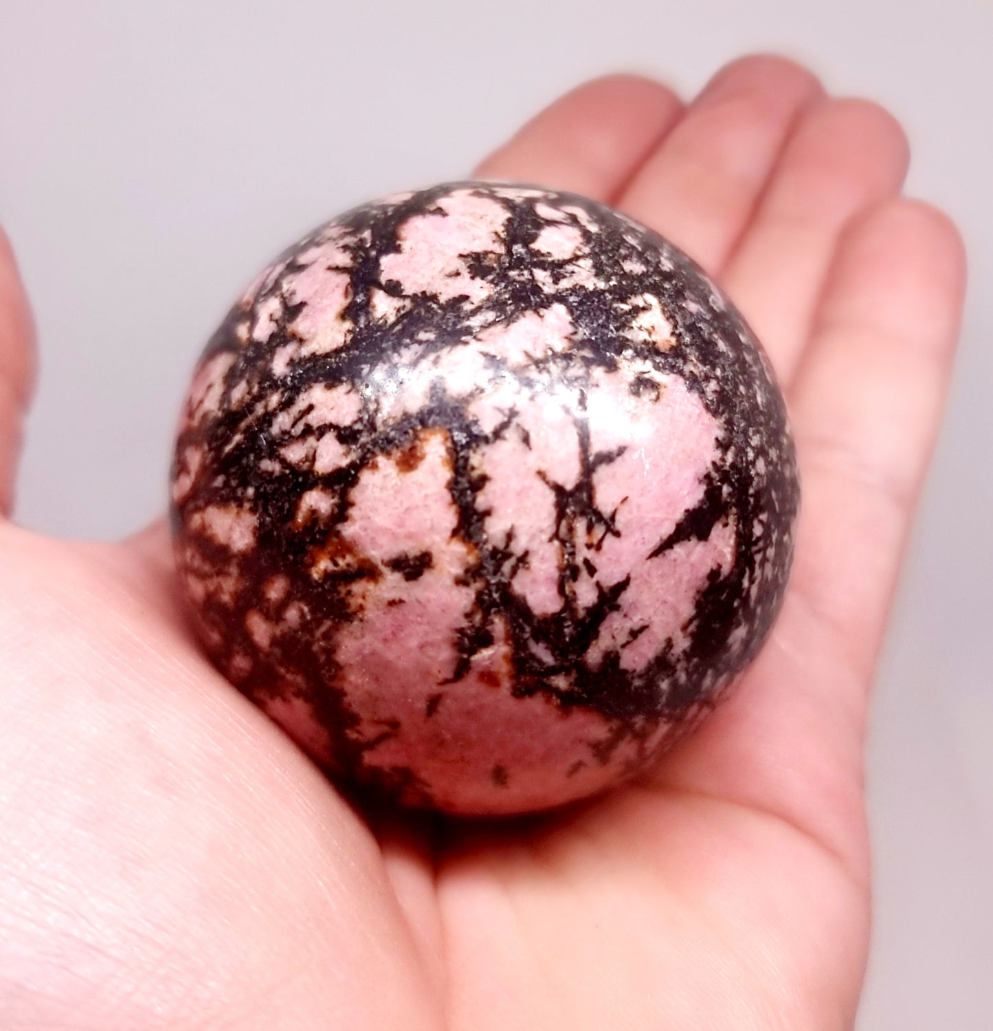 RHODONITE POLISHED SPHERE (A) 6 cm - LOVE