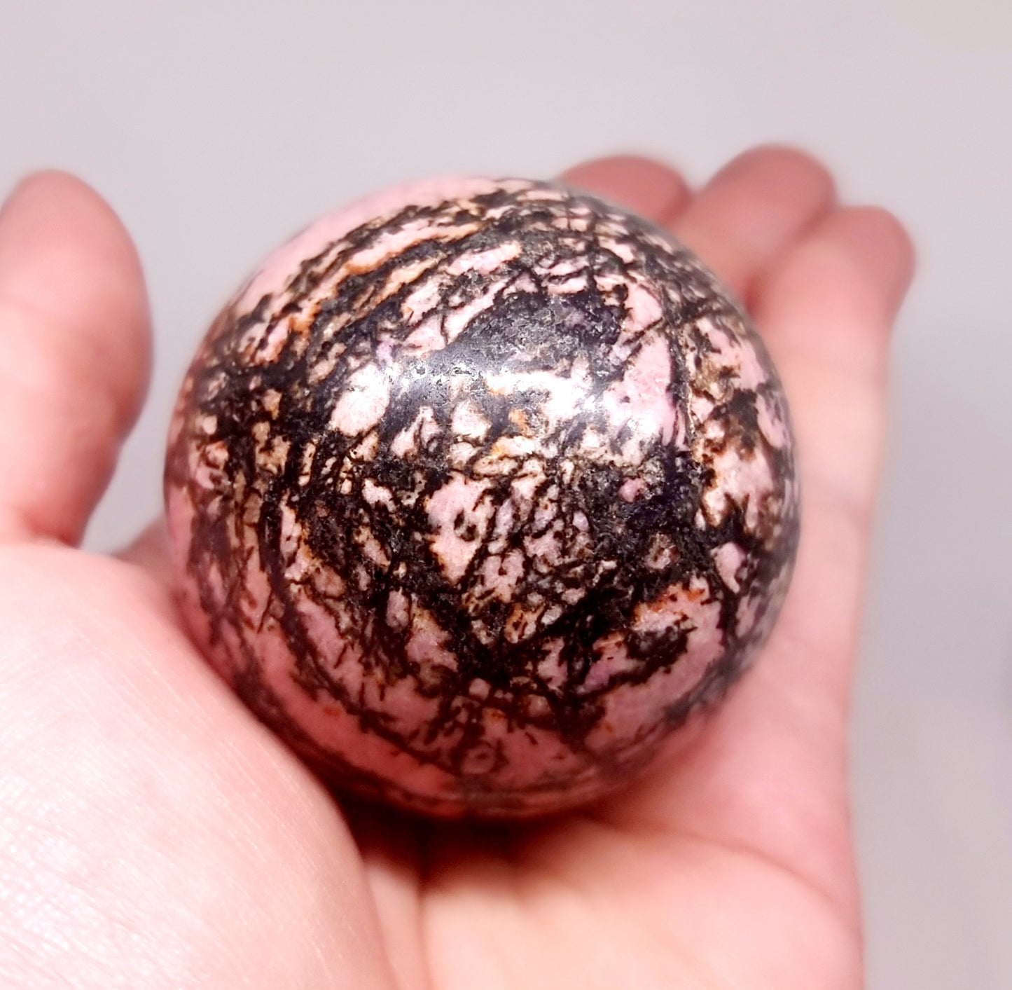 RHODONITE POLISHED SPHERE (A) 6 cm - LOVE