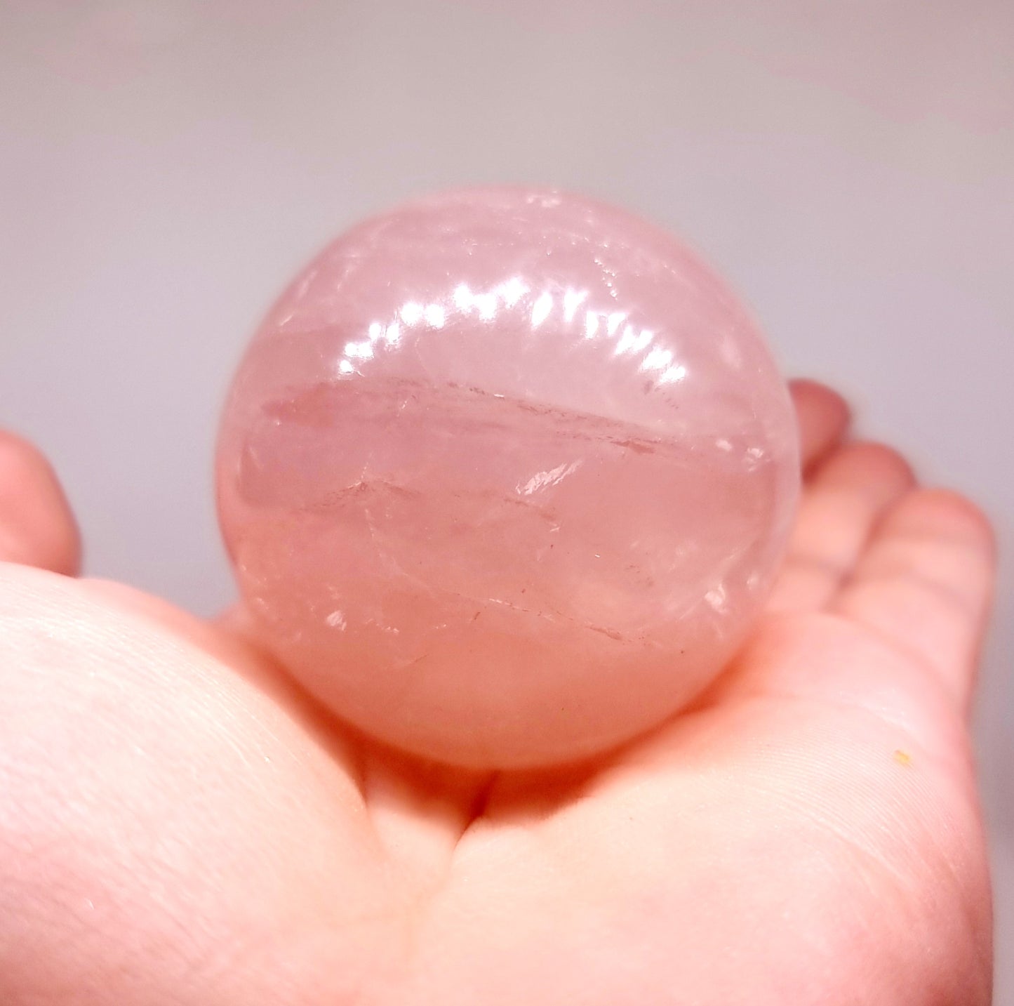 ROSE QUARTZ STAR POLISHED SPHERE 4 cm - LOVE