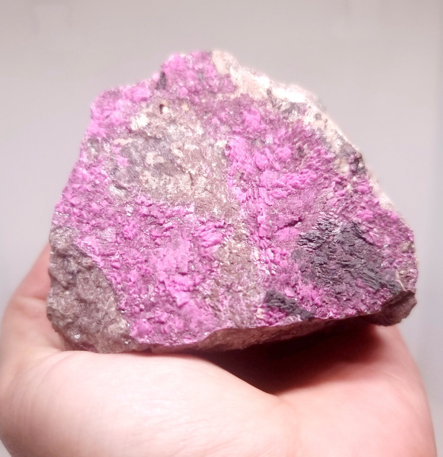 BRIGHT PINK SALROSE COBALTOAN DOLOMITE 538 g - SELF LOVE