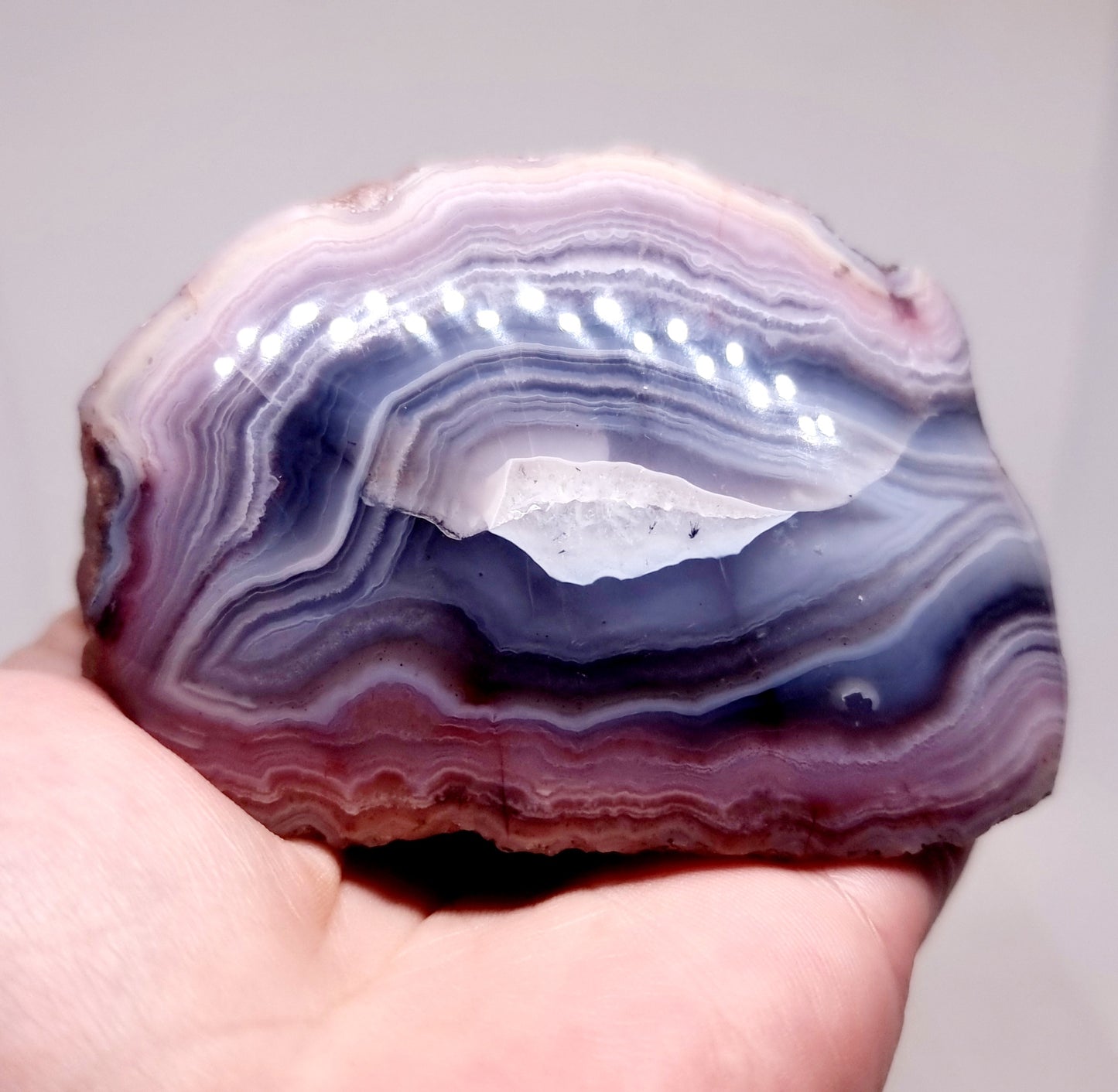 POLISHED RED SASHE RIVER AGATE FREE FORM 256 g - GROUNDING