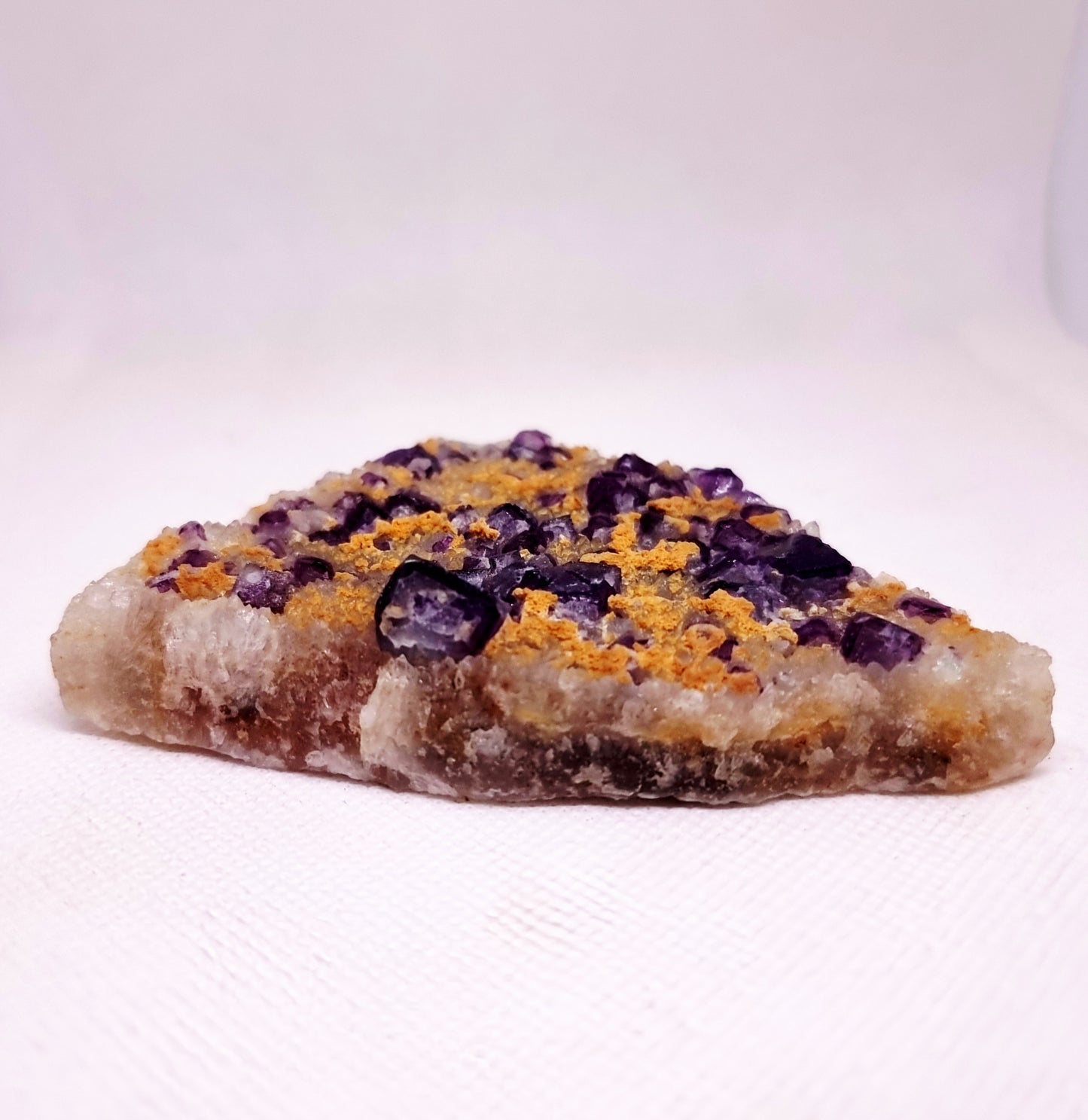 PURPLE CUBIC FLUORITE SPECIMEN 172 g - CLARITY & ENERGY