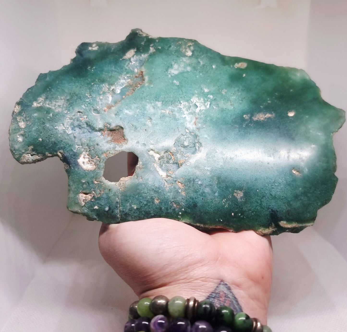 EMERALD MTOROLITE POLISHED PLATE 419 g - EMOTIONAL BALANCE