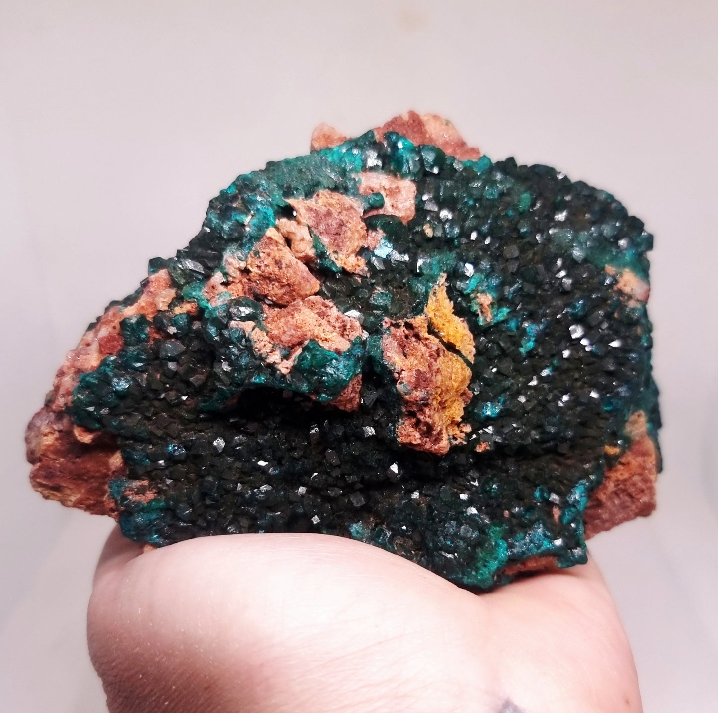 DIOPTASE ON MATRIX SPECIMEN (451 g) - EMOTIONAL HEALING