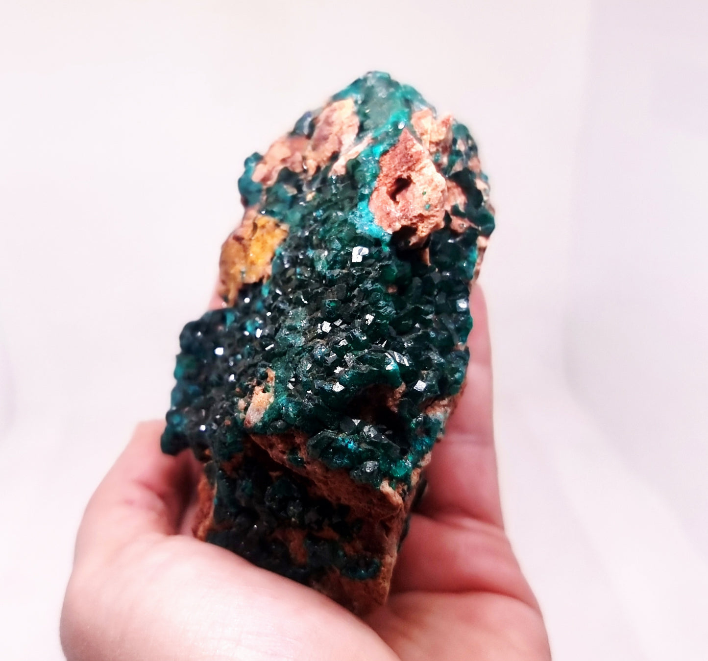 DIOPTASE ON MATRIX SPECIMEN (451 g) - EMOTIONAL HEALING