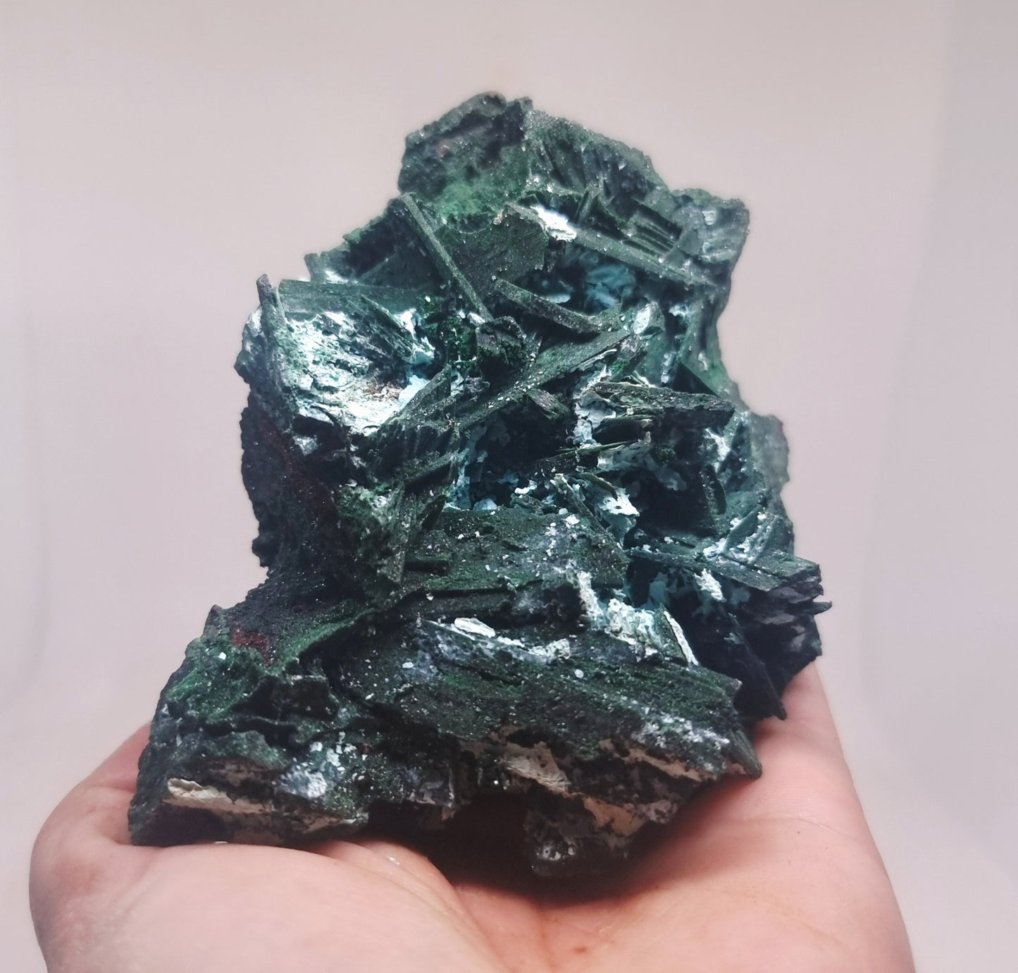 RARE BLADED MALACHITE PSEUDOMORPH SPECIMEN 356 g - HEART HEALER