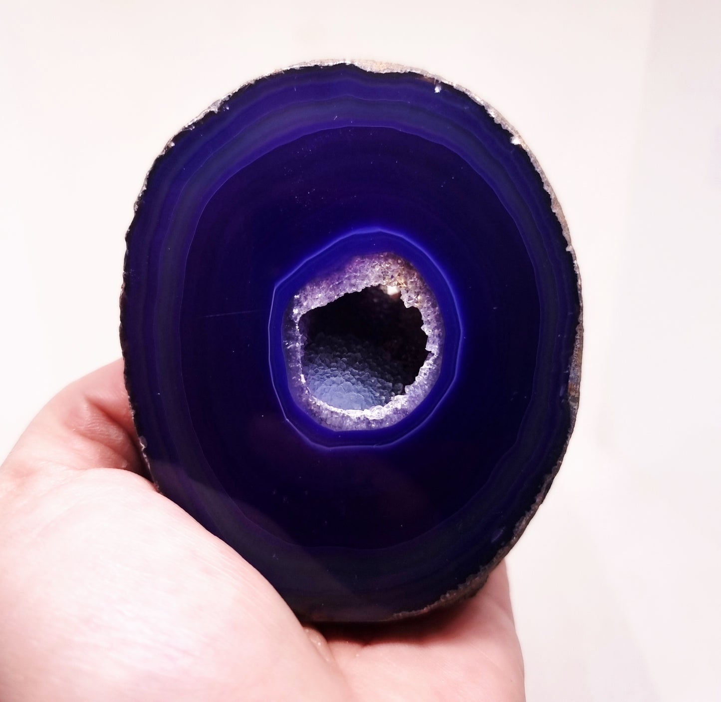 PURPLE AGATE GEODE 357 g - INTUITION & DIVINITY
