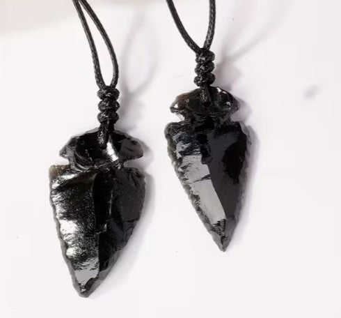 BLACK OBSIDIAN ARROWHEAD NECKLACE - PROTECTION