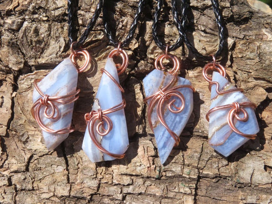 BLUE LACE AGATE COPPER WIRE WRAPPED NECKLACE