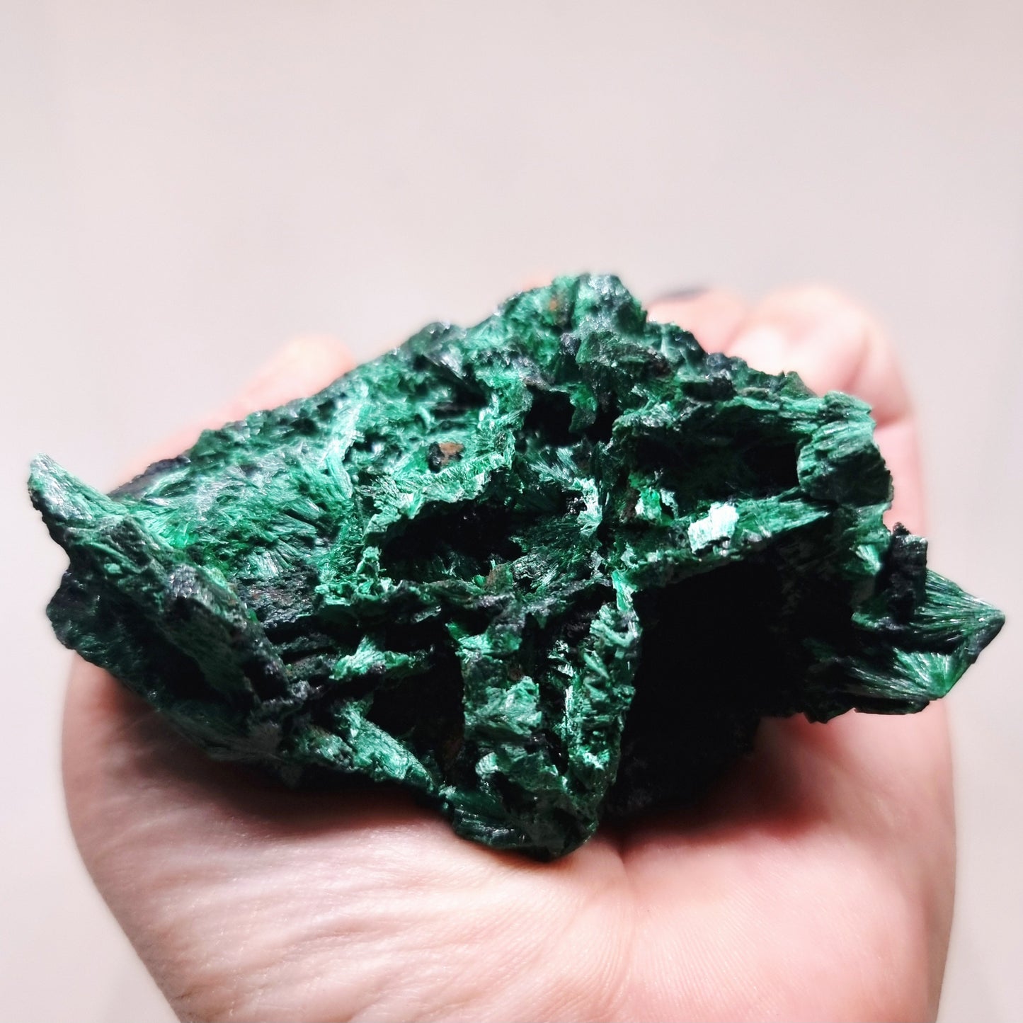 SILKY MALACHITE SPECIMEN ( 193 g ) - WEALTH