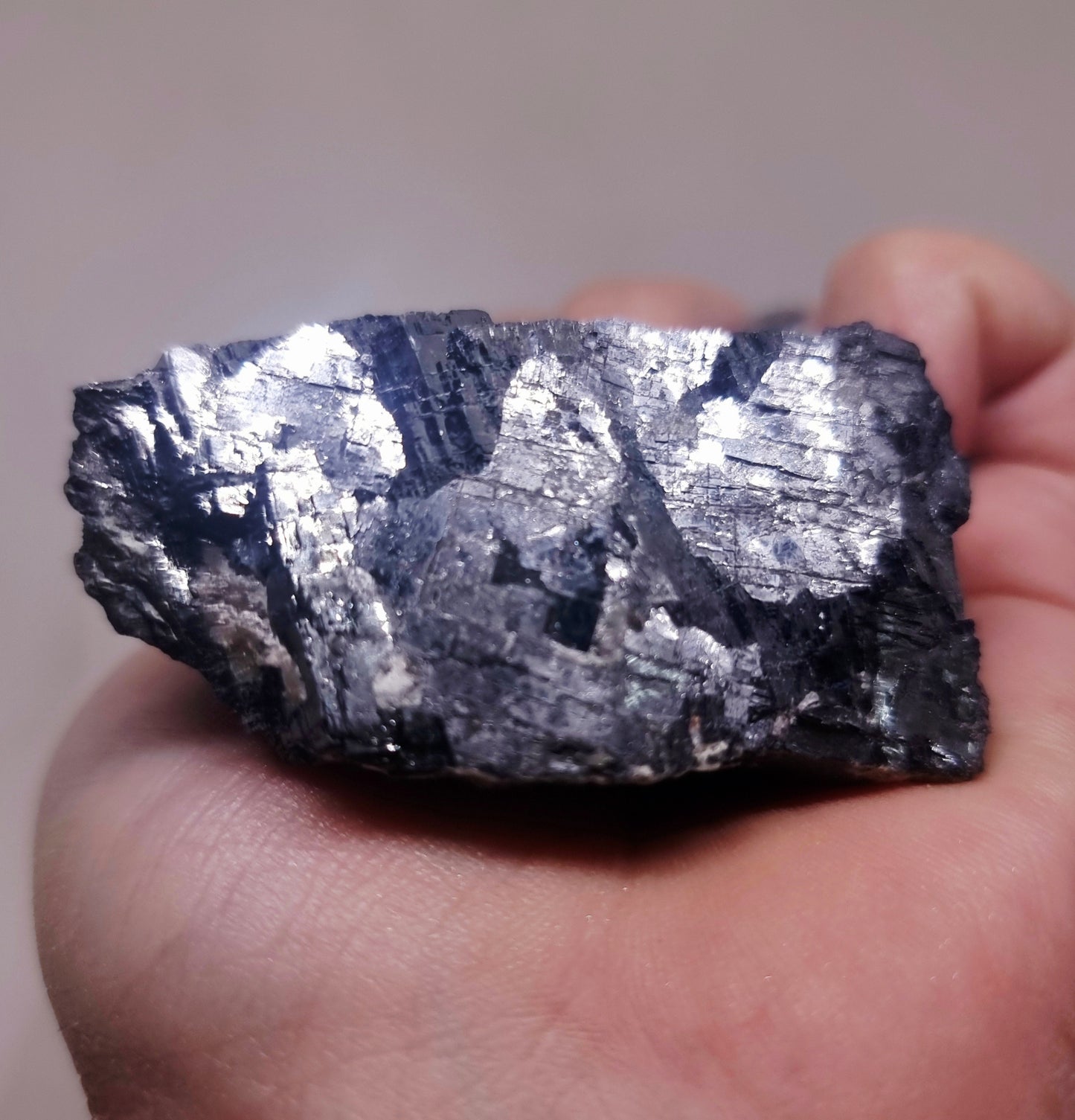 NATURAL COBBED SILVER MIRROR GALENA 252 g - SPIRITUAL TRANSFORMATION