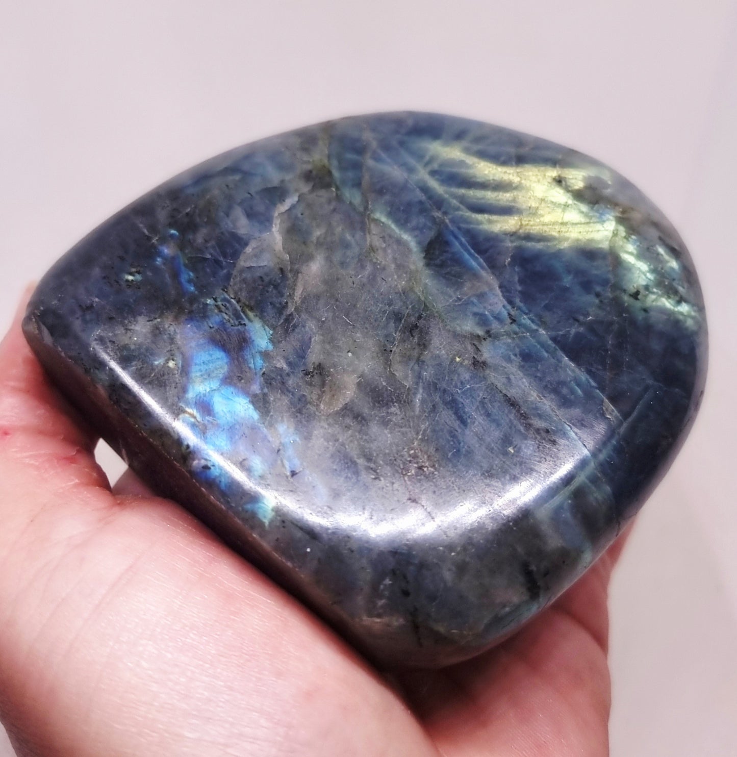 BLUE & GREEN FLASH LABRADORITE FREEFORM 395 g - CLAIRVOYANCE