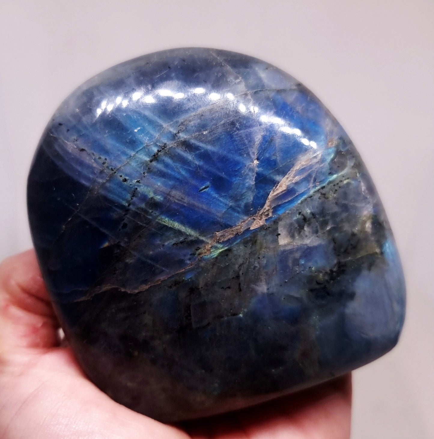 BLUE & GREEN FLASH LABRADORITE FREEFORM 395 g - CLAIRVOYANCE