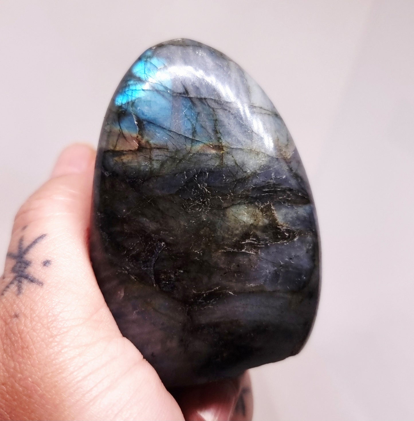 BLUE & GREEN FLASH LABRADORITE FREEFORM 167 g - CLAIRVOYANCE