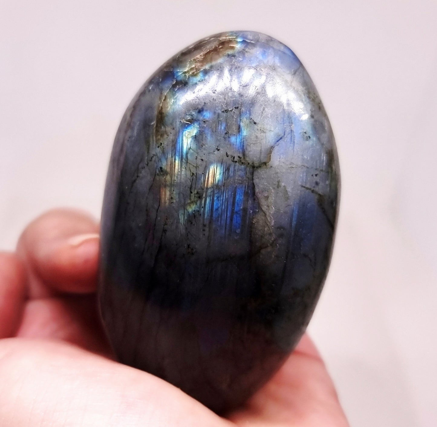 BLUE & GREEN FLASH LABRADORITE FREEFORM 177 g - CLAIRVOYANCE