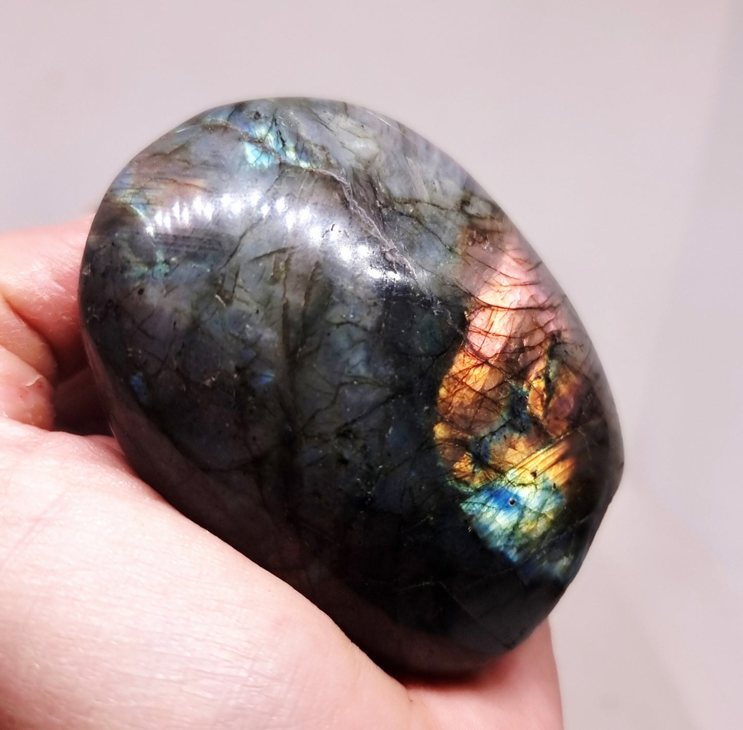 BLUE & GREEN FLASH LABRADORITE FREEFORM 230 g - CLAIRVOYANCE