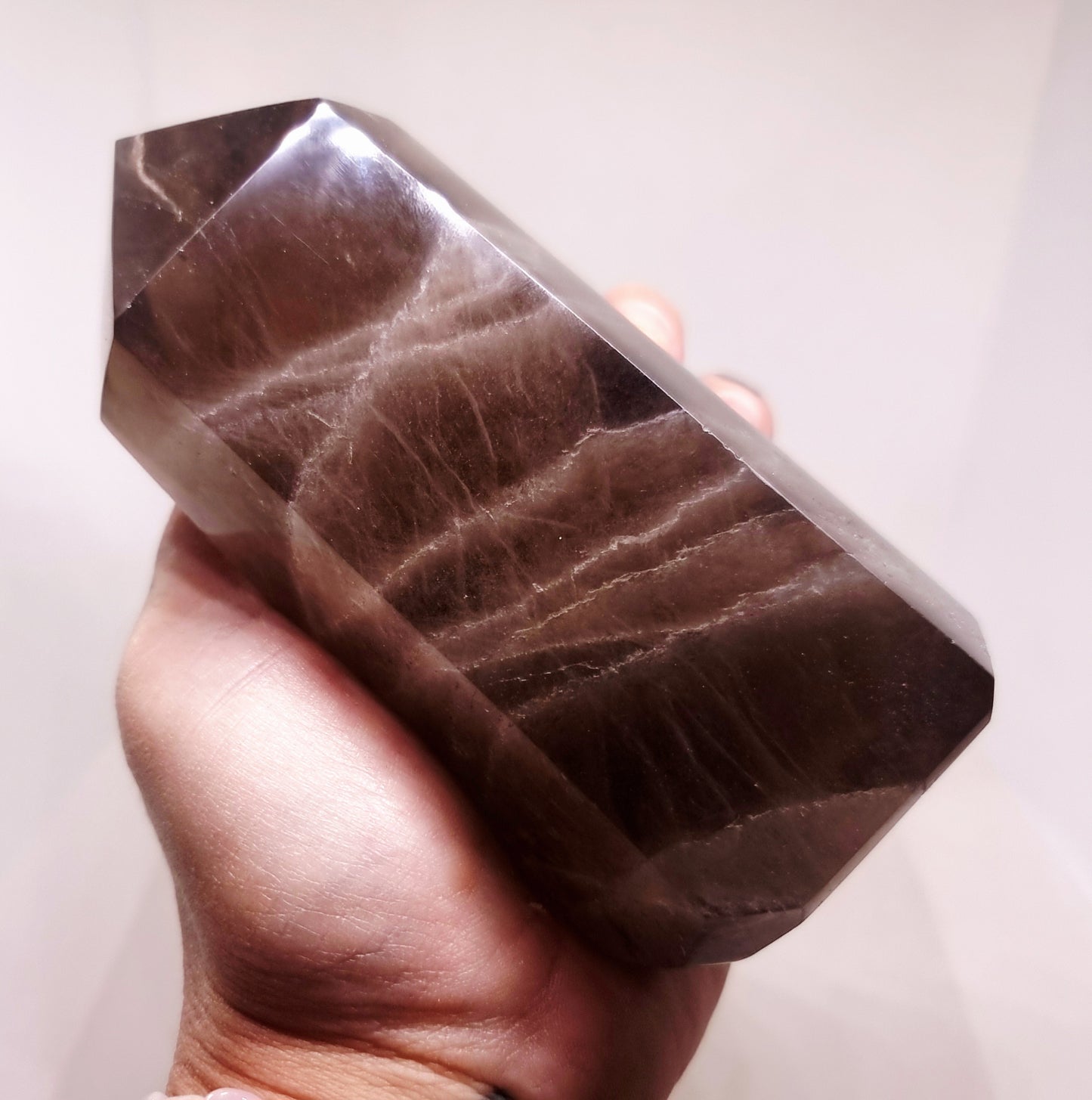 SMOKY WINDOW QUARTZ TOWER 635 g - GROUNDING & PROTECTION