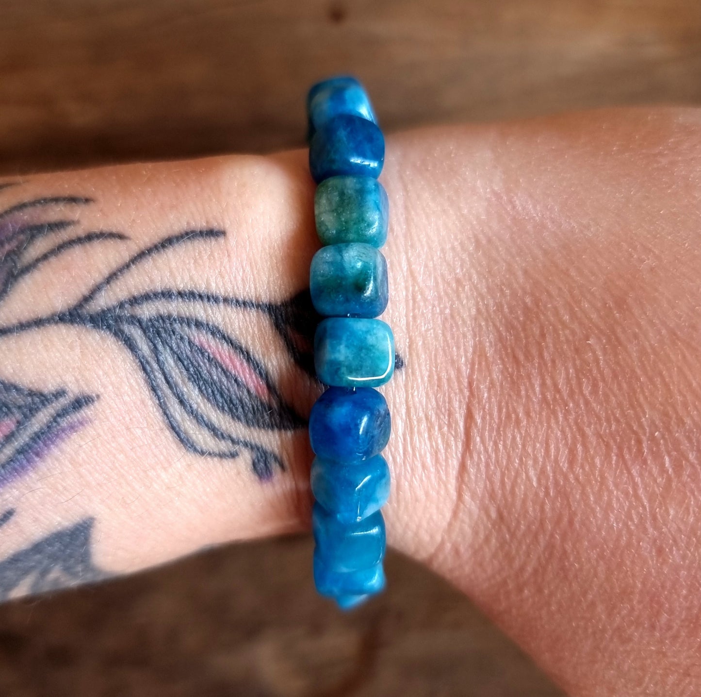 BLUE AGATE NUGGET BRACELET - CONFIDENCE