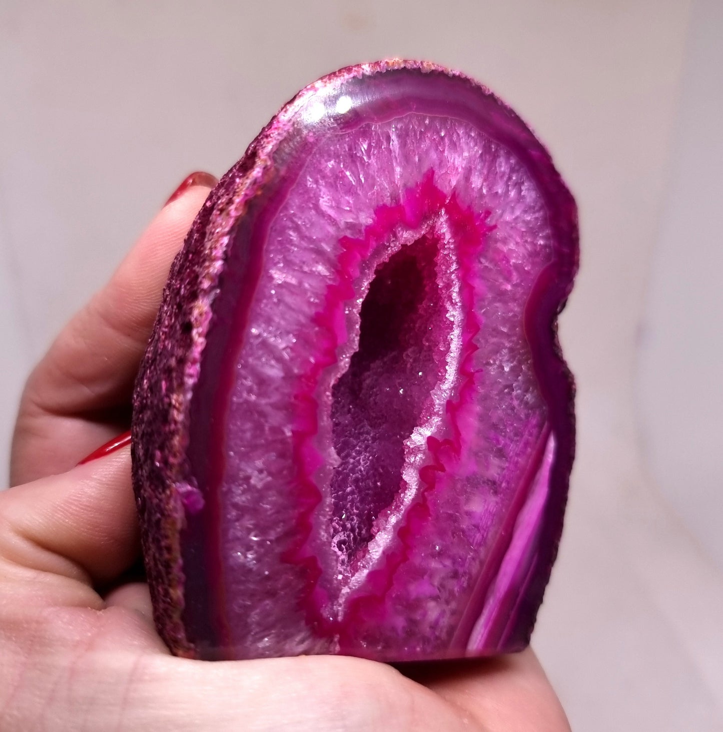 PINK AGATE GEODE 402 g - PASSION