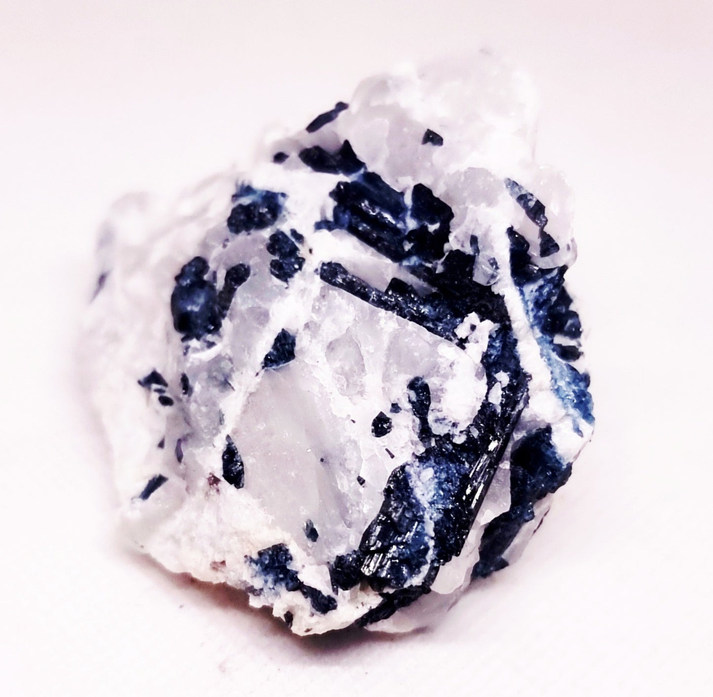 RARE BLUE INDICOLITE TOURMALINE IN WHITE QUARTZ 148 g