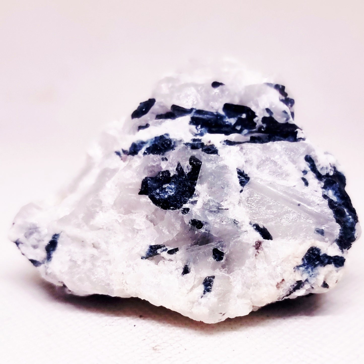 RARE BLUE INDICOLITE TOURMALINE IN WHITE QUARTZ 148 g