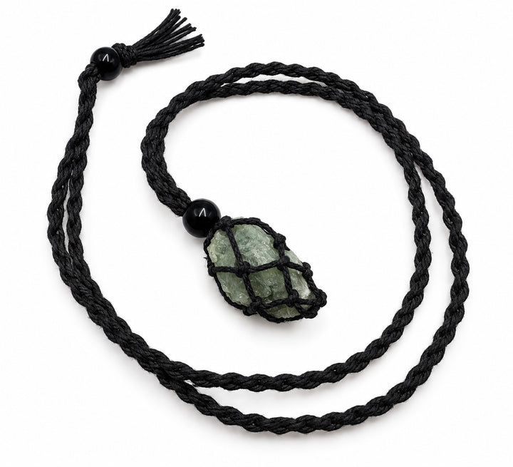 INTERCHANGEABLE MACRAME NECKLACE