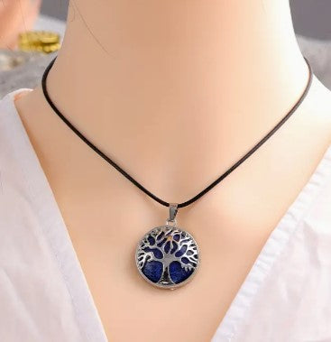 LAPIS LAZULI TREE OF LIFE NECKLACE - INTUITION