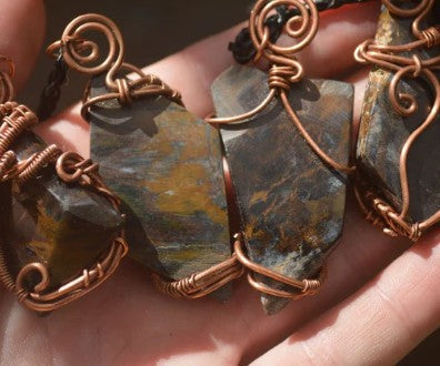 PIETERSITE COPPER WIRE WRAPPED NECKLACE - INTUITION