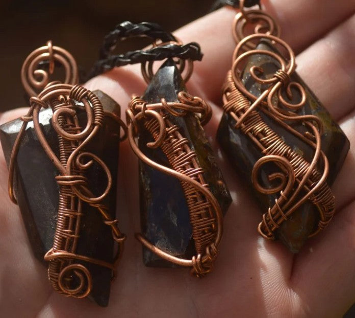 PIETERSITE COPPER WIRE WRAPPED NECKLACE - INTUITION