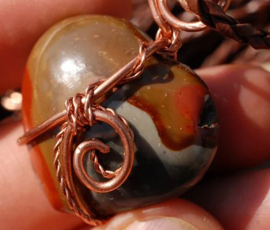 POLYCHROME JASPER POLISHED HEARTS IN COPPER WIRE NECKLACE - GROUNDING