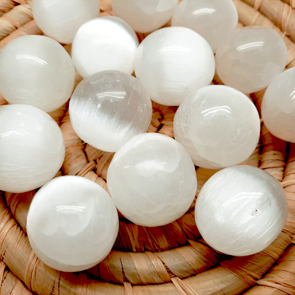 SELENITE TUMBLED POCKET STONE  - ANGELIC GUIDANCE