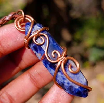 SODALITE DOUBLE TERMINATED COPPER WIRE WRAPPED NECKLACE - WISDOM