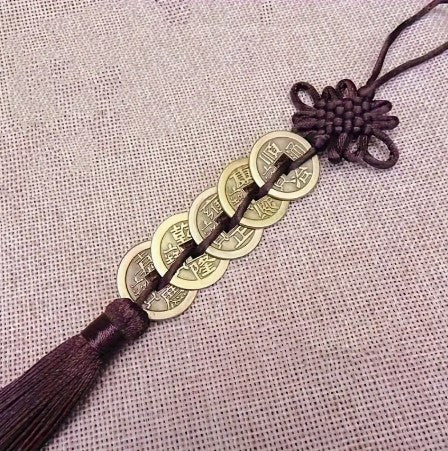 FIVE HANGING CHINESE KNOT & LUCKY COINS BROWN