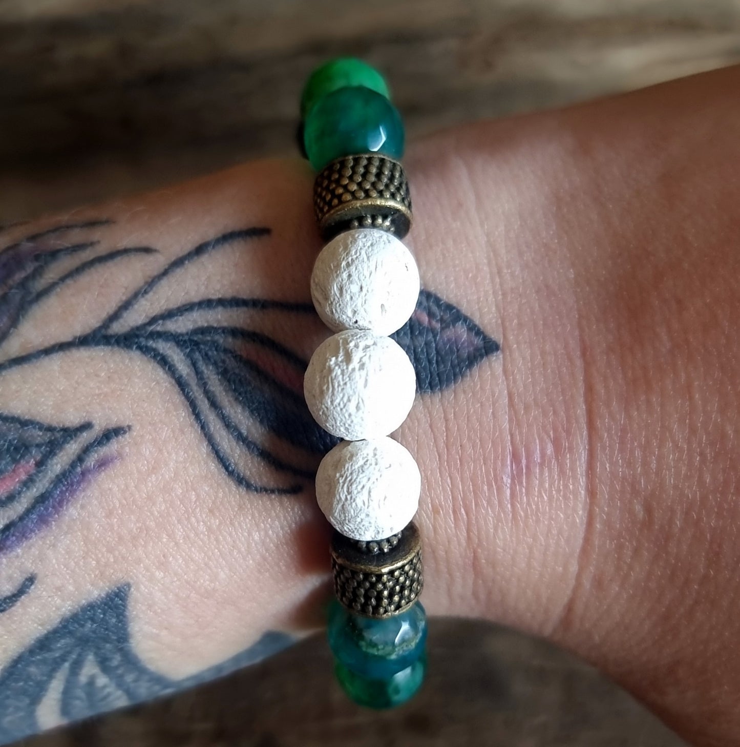 GREEN AGATE & LAVA STONE DIFFUSER BRACELET