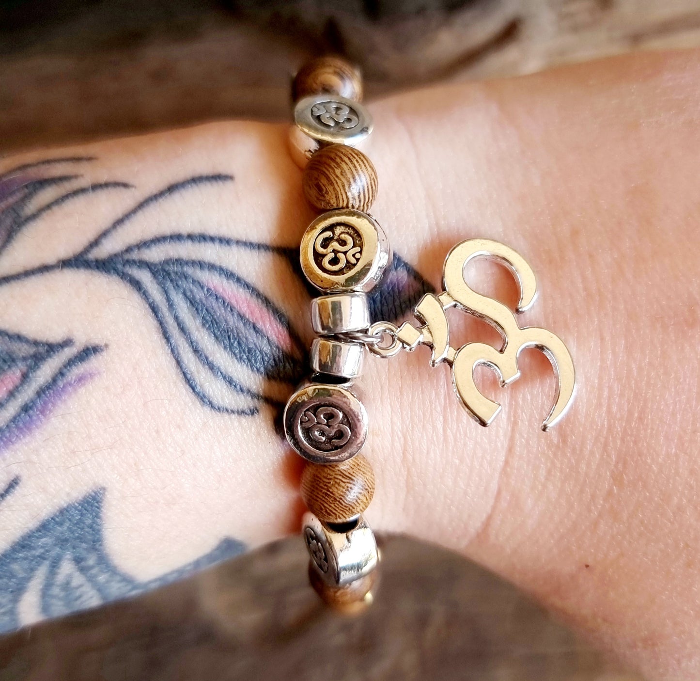 ROSEWOOD OM ENERGY BRACELET - GROUNDING