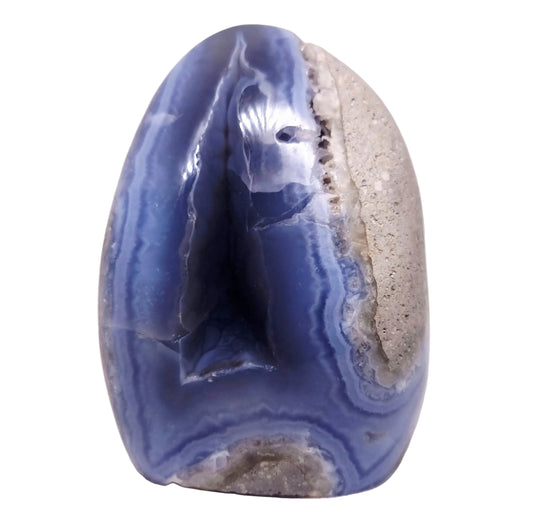 BLUE LACE AGATE POLISHED FREEFORM 1.2 kg - COMMUNICATION & COURAGE