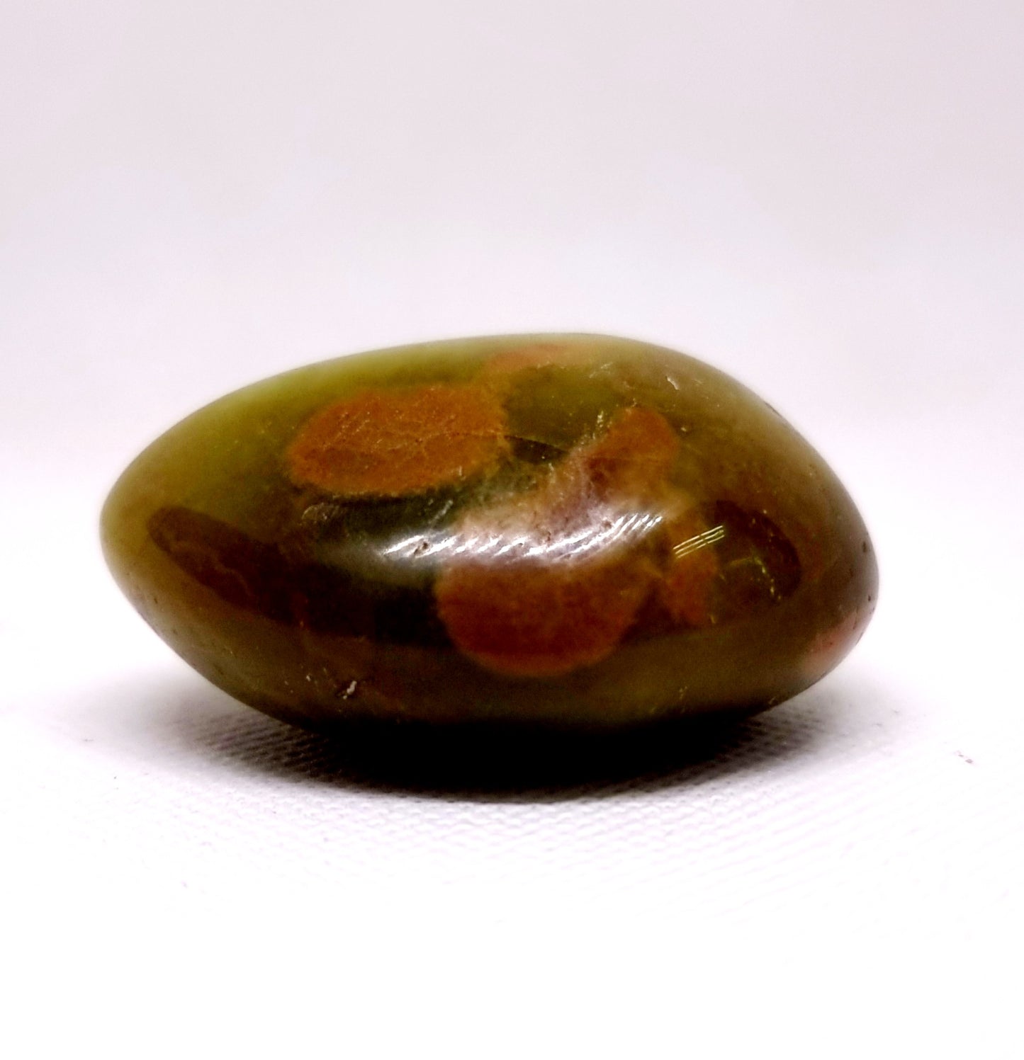 RARE DARK GREEN OPAL GALLET 67 g - WEALTH & HARMONY