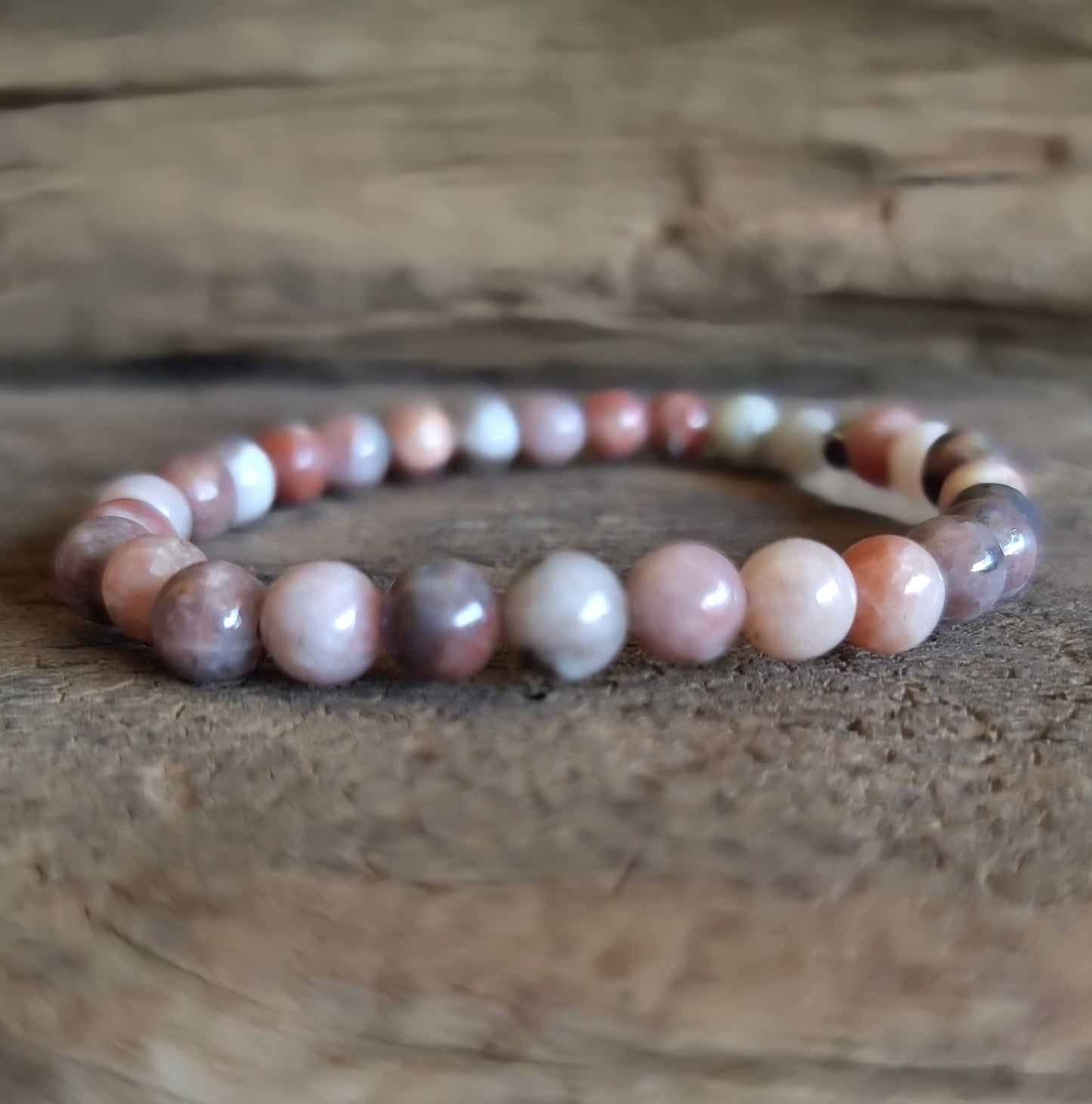 SALMON COLOR SUNSTONE BRACELET 6mm - INNER POWER