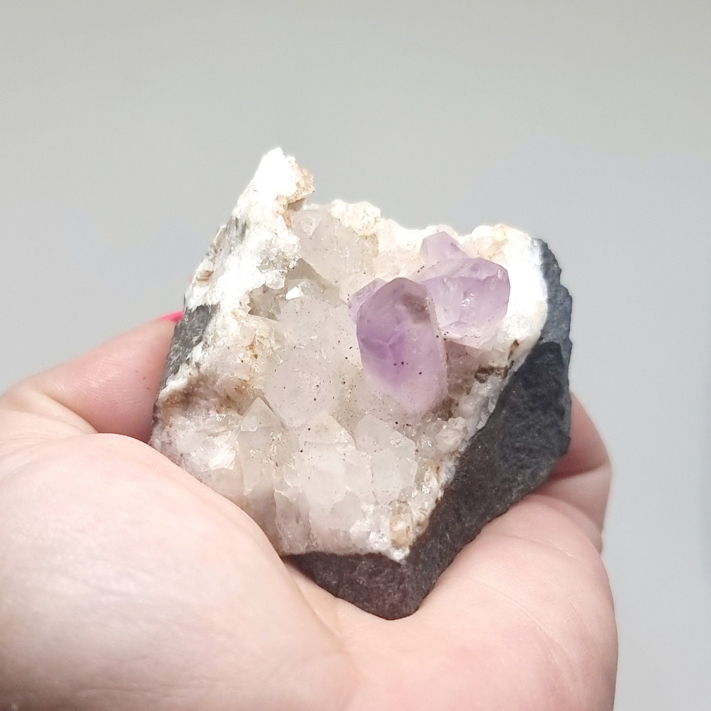 NATURAL AMETHYSTNQUARTZ IN MATRIX SPECIMEN 125g