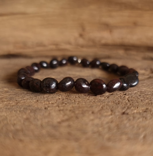 GARNET NUGGET BRACELET - LOVE & PROTECTION
