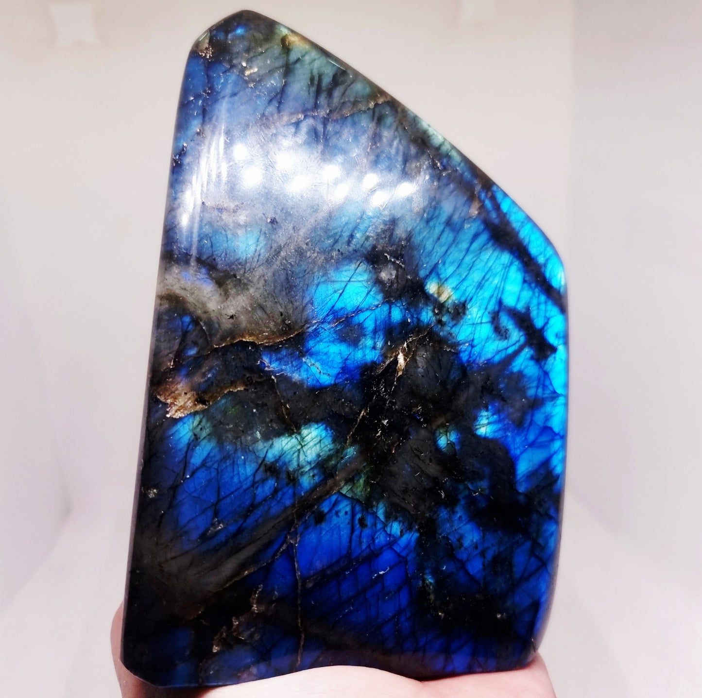 POLISHED BLUE & GREEN FLASH LABRADORITE FREEFORM 1.4 kg - CLAIRVOYANCE