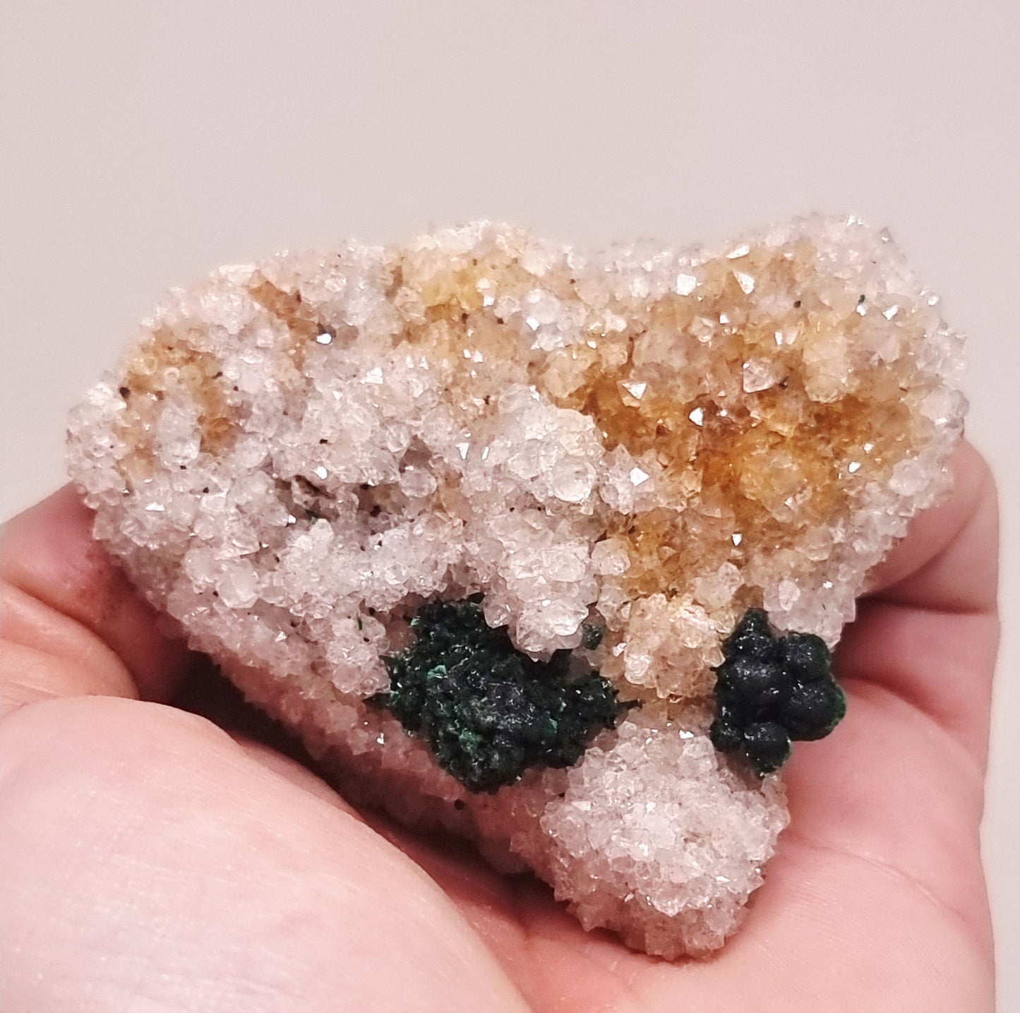 RARE BALL MALACHITE ON DRUZY QUARTZ 64 g