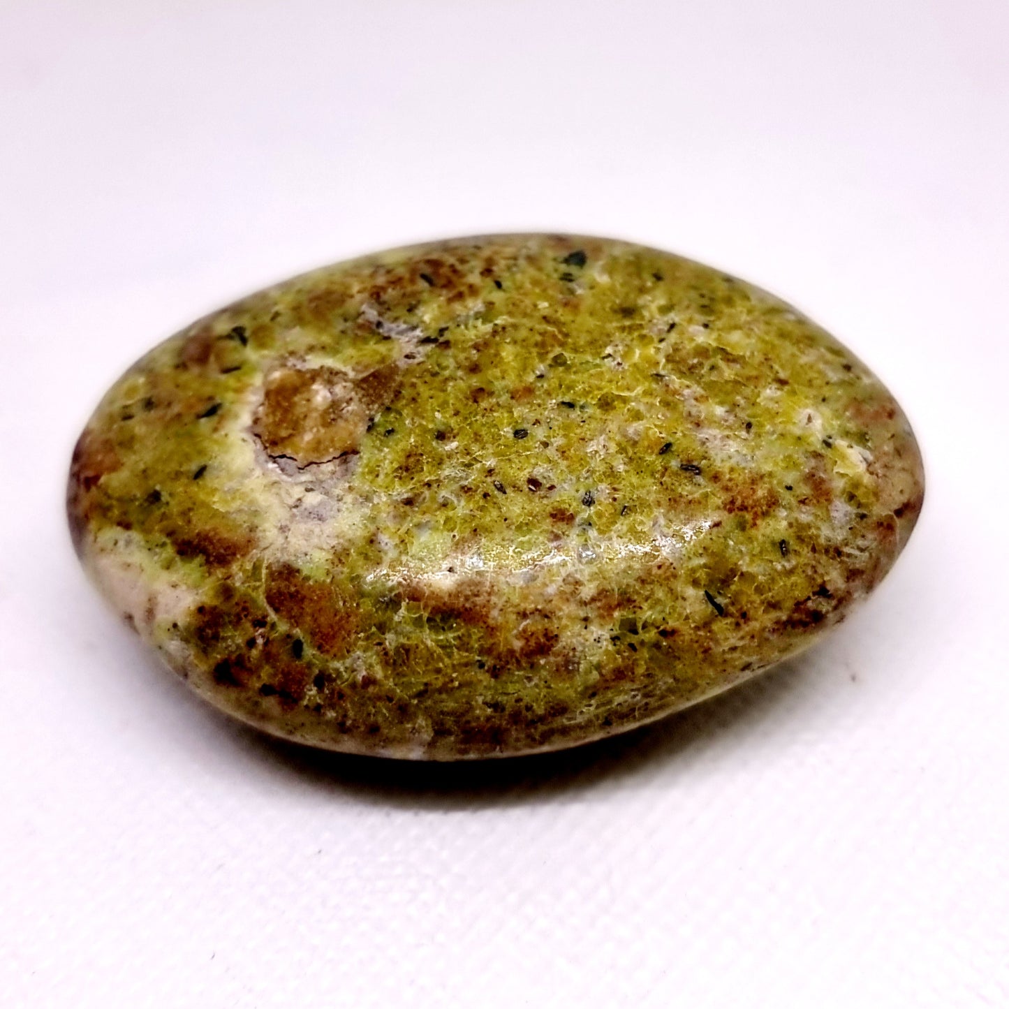 RARE DARK GREEN OPAL GALLET 97 g - WEALTH & HARMONY