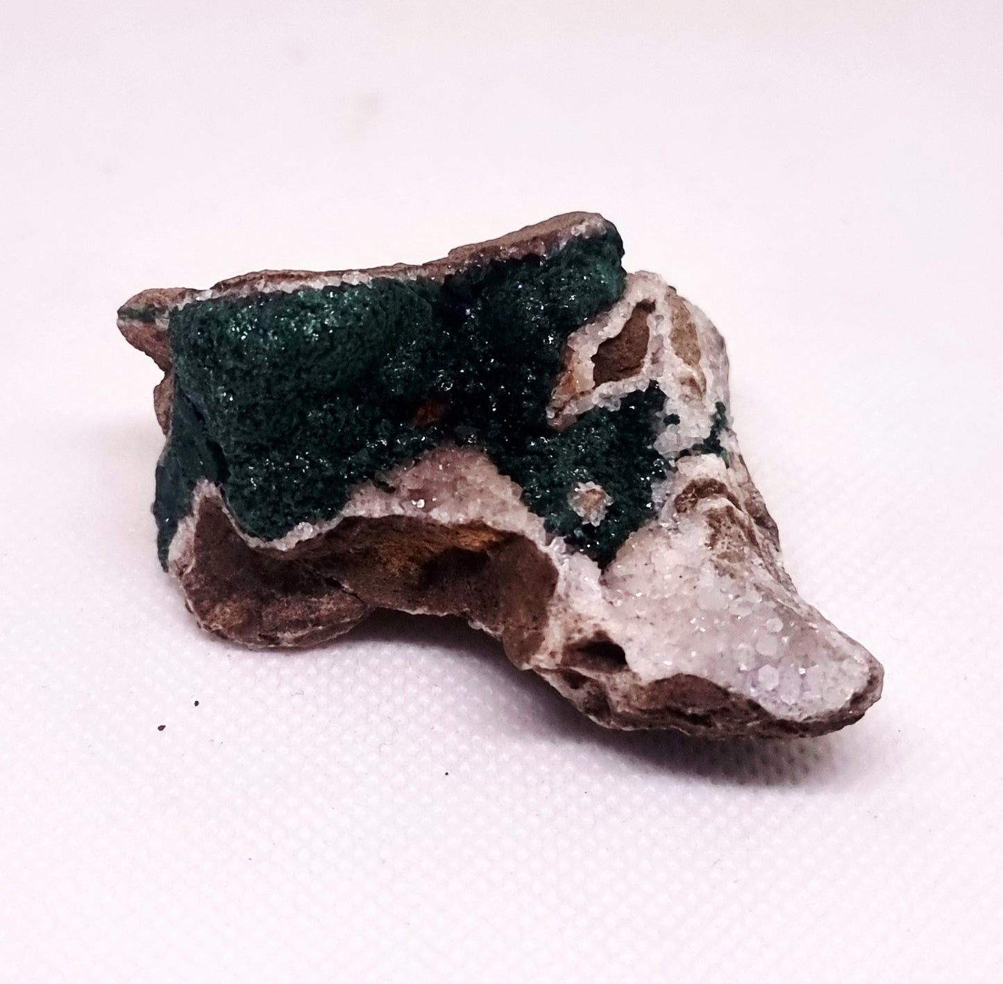 RARE BALL MALACHITE ON DRUZY QUARTZ 84 g