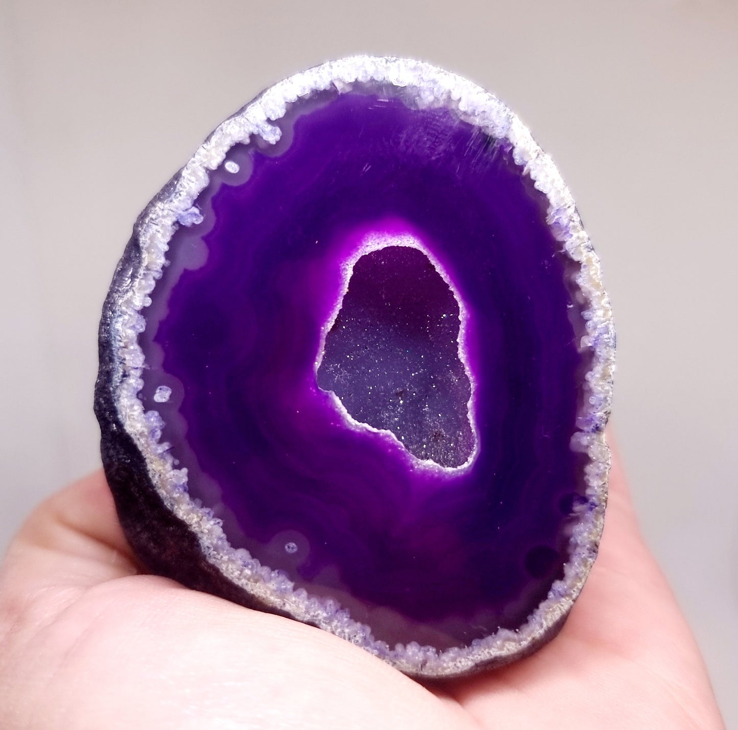 PURPLE AGATE GEODE 174 g - INTUITION & DIVINITY