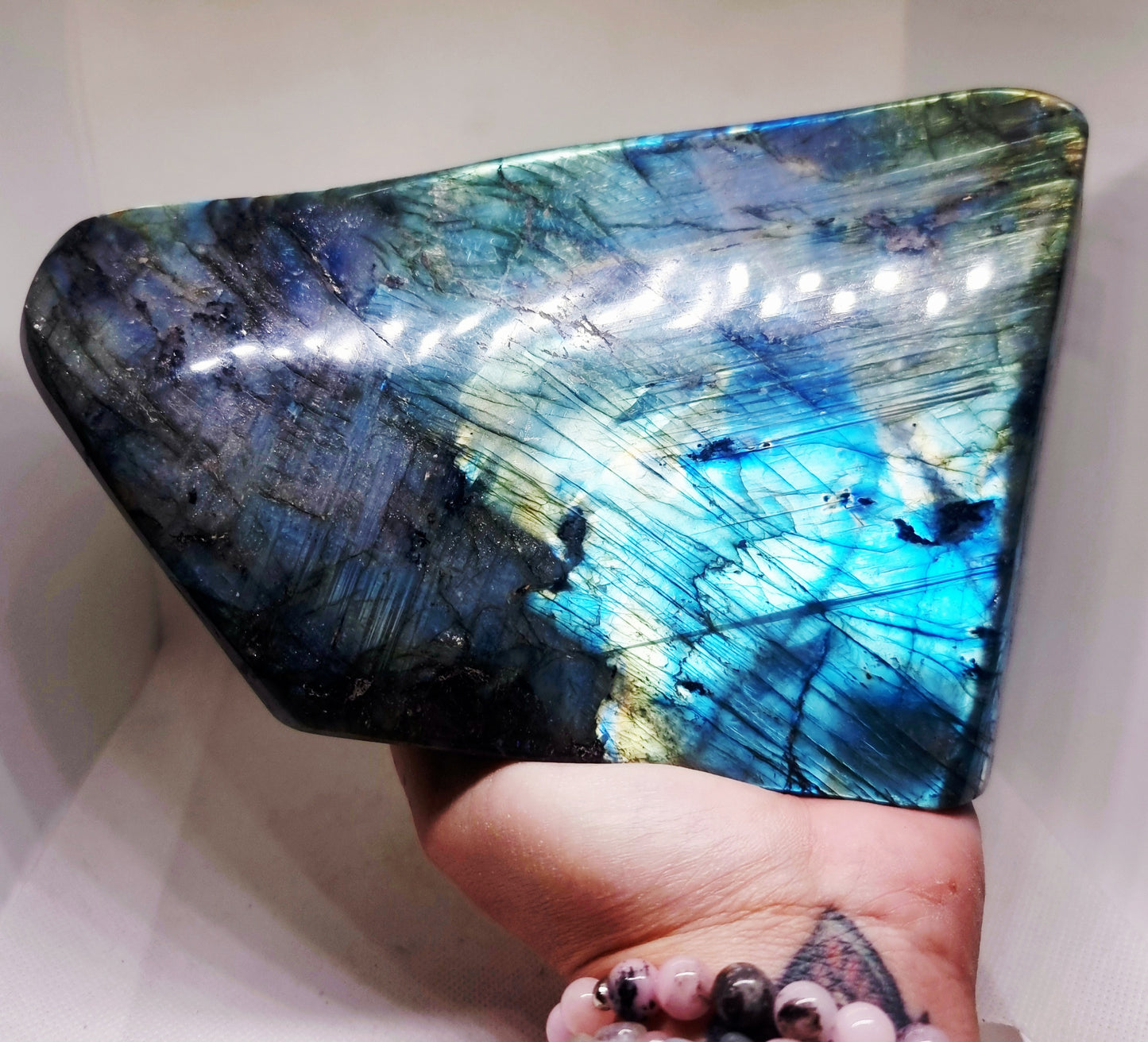 POLISHED BLUE & GREEN FLASH LABRADORITE FREEFORM 1.8 kg - CLAIRVOYANCE